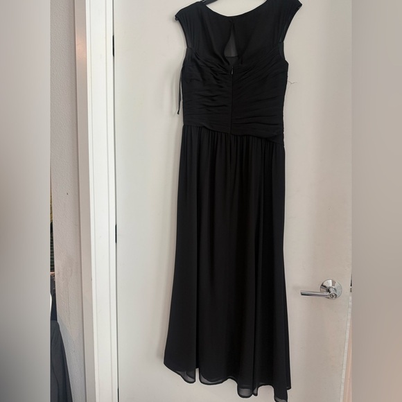 Lauren Ralph Lauren Evening Ruched Waist Mesh Detail Maxi Dress Size 6 - Picture 3 of 4